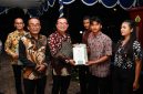 Paskibraka Samosir Dapat Apresiasi dan Uang Pembinaan. (Foto:Ist) 