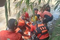 3 Hari Pencarian Bocah Hanyut di Bah Sosopan Ditemukan. (Foto:Ist)