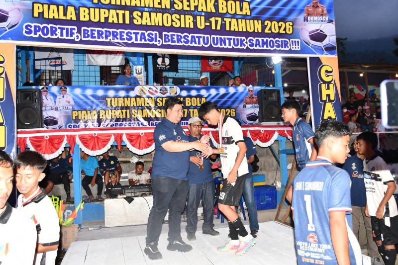 SMAN 1 Simanindo Keluar Sebagai Juara Turnamen Piala Bupati Samosir U-17. (Foto:Ist) 