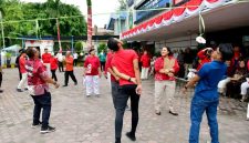 Suasana kegiatan peringatan HUT ke-81 Kemerdekaan RI di lingkungan Dinas Kominfo Sumut, Medan, Jumat (14/8/2026). Foto: Ist.