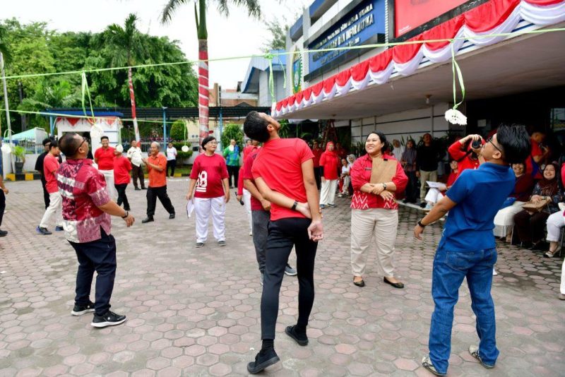 Suasana kegiatan peringatan HUT ke-81 Kemerdekaan RI di lingkungan Dinas Kominfo Sumut, Medan, Jumat (14/8/2026). Foto: Ist.