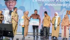 Bobby Nasution Gelontorkan Hibah Rp200 Miliar Lebih, Perkuat Pembangunan Infrastruktur dan SDM Sumut