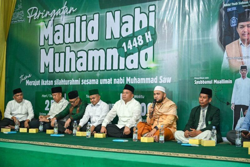 Peringatan Maulid Nabi Muhammad SAW 1448 H yang digelar Ikatan Pelajar, Guru-Dosen, dan Sarjana Al-Washliyah Sumut di Medan, Selasa (25/8/2026). Pj Sekdaprov Sumut Timur Tumanggor hadir dan mengajak memaknai peringatan ini sebagai momentum memperkuat sinergi dan kolaborasi membangun daerah. Foto: Ist.