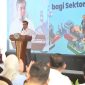 Menteri Ketenagakerjaan Yassierli memberikan sambutan sekaligus meluncurkan program keringanan iuran Jaminan Kecelakaan Kerja dan Jaminan Kematian bagi pekerja informal sektor persampahan dalam acara Aksi Kolaborasi Peluncuran Pelindungan Sosial di Fasilitas RDF Rorotan, Jakarta Utara, Senin (10/8/2026). Foto: Ist.