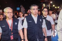 Menteri Ketenagakerjaan Yassierli beserta jajaran tampil dalam karnaval peringatan HUT ke-81 Kemerdekaan RI di Jakarta, Senin (17/8/2026).