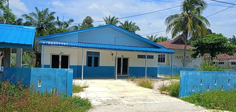 Bangunan dapur Satuan Pelayanan Pemenuhan Gizi Kecamatan Bosar Maligas, Kabupaten Simalungun, yang telah disewa dan direnovasi sejak Desember 2025 namun hingga kini belum beroperasi karena belum ada izin pengoperasian dari Badan Gizi Nasional. Foto: Ist.