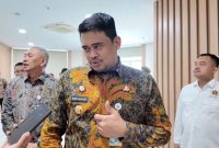 Gubernur Sumut Bobby Nasution mendukung kenaikan gaji kepala daerah dengan syarat berbasis kinerja. Foto: Ist.