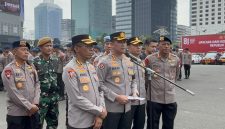 Kabid Humas Polda Metro Jaya, Kombes Pol Budi Hermanto, menyampaikan keterangan pers terkait pengamanan aksi mahasiswa di kawasan Bundaran HI, Jakarta, Selasa (18/8/2026. Foto: Ist.