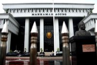Gedung Mahkamah Agung RI, lembaga yang menerbitkan SEMA Nomor 4 Tahun 2026 pada Rabu (19/8/2026). Aturan baru ini menegaskan putusan bebas tidak dapat diajukan banding maupun kasasi, serta mengatur ketentuan penahanan dan syarat formal upaya hukum untuk putusan lepas. Foto: Ist.