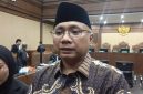 Mantan Menteri Agama Yaqut Cholil Qoumas tampak di ruang sidang Pengadilan Tipikor Jakarta, Selasa (18/8/2026). Dalam sidang pembacaan eksepsi, Yaqut menantang KPK membuktikan kerugian negara sebesar Rp622 miliar, menilai dakwaan tidak cermat, serta membantah pernah memerintahkan korupsi atau jual beli kuota haji. Foto: Ist.