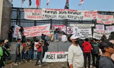 Demo AMPB di DPR: Desak Segera Sahkan RUU Perampasan Aset dan Hukuman Mati bagi Koruptor