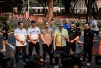Menteri Koordinator Politik dan Keamanan Djamari Chaniago memberikan keterangan pers di kawasan Senayan, Jakarta Pusat, Kamis (27/8/2026). Foto: Ist.
