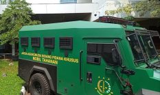 Eks Jampidsus Febrie Adriansyah Dijemput dari Rutan KPK, Diperiksa Tim 9 Kejagung Sebagai Tersangka TPPU