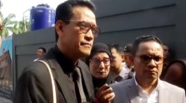 Kuasa hukum Roy Suryo, Refly Harun (kiri). Foto: Ist.