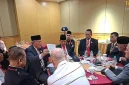 Ketua Umum Peradin Ropaun Rambe memimpin pembahasan revisi UU Advokat dalam Rapat Kerja Nasional (Rakernas) 2026, Sabtu (29/8/2026). Foto: Ist.