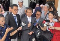 Roy Suryo telah mendaftarkan gugatan praperadilan jilid IV yang khusus menggugat tindakan pencekalan terhadap dirinya terkait kasus dugaan fitnah ijazah Jokowi, dengan sidang perdana dijadwalkan Jumat (7/8/2026). Foto: Ist.