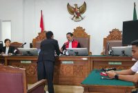 Suasana sidang praperadilan kelima Roy Suryo di Pengadilan Negeri Jakarta Selatan, Senin (31/8/2026). Hakim Tunggal I Ketut Darpawan memimpin persidangan yang terpaksa ditunda lantaran Jaksa Penuntut Umum dan Menteri Keuangan selaku turut termohon tidak hadir tanpa alasan jelas. Sidang lanjutan dijadwalkan 7 September 2026. Foto: Ist.