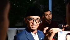 Wakil Menteri Haji dan Umrah Dahnil Anzar Simanjuntak membantah isu anaknya terlibat perundungan di sekolah ICM Tangsel dan menyebut kabar tersebut sebagai hoaks. Foto: Ist.