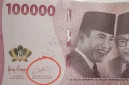 Uang Rupiah emisi tahun cetak 2026 bernilai Rp100.000 yang memuat tanda tangan Purbaya Yudhi Sadewa selaku Menteri Keuangan dan Perry Warjiyo selaku Gubernur BI. Bank Indonesia menegaskan uang tersebut tetap sah dan berlaku sebagai alat pembayaran yang sah di seluruh wilayah NKRI, meski kedua pejabat terkait telah berganti. Foto: Ist.