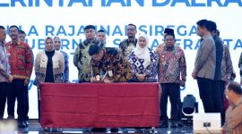 Gubernur Sumut Bobby Nasution bersama kepala daerah se-Sumut mengikuti rapat koordinasi penguatan tata kelola pemerintahan dan pencegahan korupsi bersama KPK. Foto: Ist.