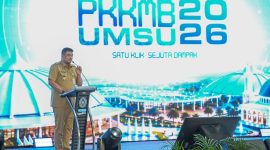 Gubernur Sumatera Utara Bobby Nasution menyampaikan dukungan pembangunan Kampus IV dan kuota beasiswa khusus bagi mahasiswa UMSU dalam kegiatan PKKMB 2026 dengan tema 