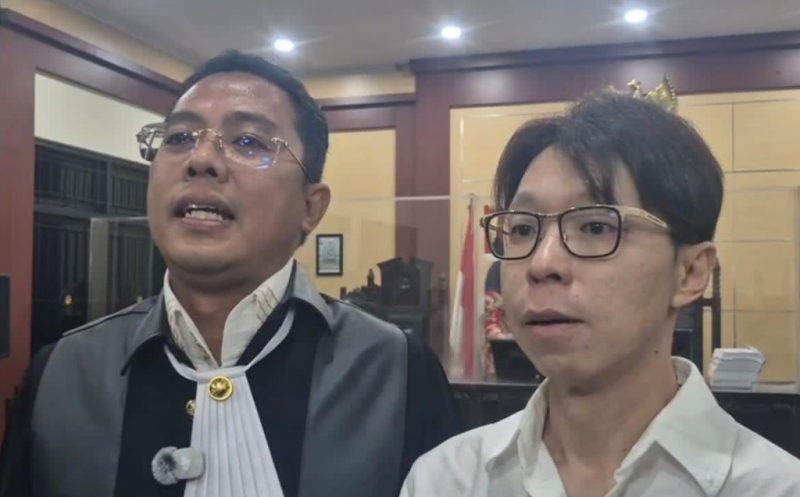 Dugaan Dokter Detektif atau Doktif meminta uang Rp20 miliar kepada Reza Gladys mencuat dalam sidang Richard Lee di PN Tangerang, Kamis (24/9/2026). Foto: Ist.
