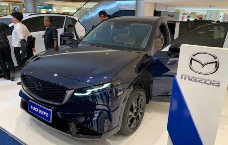 BCA Expo Medan 2026:  The New Mazda CX-30 dalam BCA Expo Medan 2026 sebagai rangkaian mendongkrakelejtifikadi lokal berbasis Mazda Global Manufacturing Standards. (Foto /Dok Oki Lenore)