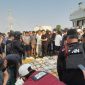 Petugas gabungan BNN, Bea Cukai, dan kepolisian mengamankan barang bukti berupa 800 kilogram ketamin yang diselundupkan lewat kapal Fuchangxing I di perairan Natuna Utara. Foto: Ist.