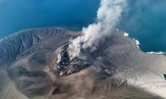 Gunung Anak Krakatau Kembali Erupsi, Status Tetap Siaga Level III