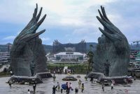 Kawasan Ibu Kota Nusantara yang menjadi perhatian Presiden Prabowo Subianto agar tetap terjaga dari ancaman sebaran kebakaran hutan dan lahan. Prabowo secara khusus memerintahkan pengerahan helikopter Chinook guna mencegah api memasuki zona inti IKN demi melindungi kawasan strategis pembangunan nasional tersebut. Foto: Ist.
