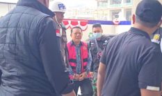 Febrie Adriansyah Tiba di Kejagung Terborgol dan Berrompi Tahanan untuk Diperiksa