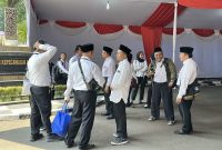 Suasana di lingkungan kantor Badan Kepegawaian Negara Pusat, Jakarta, saat pelaksanaan ujian seleksi Petugas Penyelenggara Ibadah Haji (PPIH) 2027, Sabtu (5/9/2026). Para peserta tampak bersiap mengikuti ujian berbasis CAT yang hasilnya dipantau secara langsung dan real-time melalui siaran YouTube guna menjamin transparansi penuh. Foto: Ist.