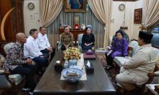 Prabowo Sambangi Megawati, Sampaikan Belasungkawa Guruh Soekarnoputri dan Perkuat Silaturahmi Kebangsaan