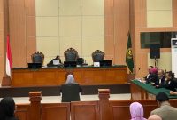 Sidang Dokter Tifa terkait ijazah Jokowi kembali digelar 1 Oktober 2026. Foto: Ist.