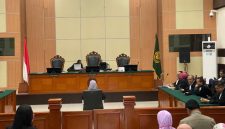 Sidang Dokter Tifa terkait ijazah Jokowi kembali digelar 1 Oktober 2026. Foto: Ist.