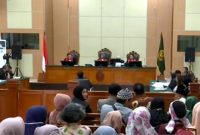Sidang perdana kasus tudingan ijazah palsu Jokowi dengan terdakwa Roy Suryo di PN Jakarta Timur, Kamis (17/9/2026). Foto: Ist.