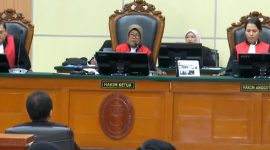 Sidang kasus dugaan fitnah ijazah Jokowi dengan terdakwa Roy Suryo di PN Jakarta Timur, Kamis (17/9/2026). Foto: Ist.