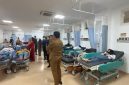 Sejumlah siswa menjalani perawatan medis di rumah sakit setelah mengalami dugaan keracunan usai menyantap menu program Makan Bergizi Gratis (MBG) di Sidoarjo, Jawa Timur. Kasus tersebut dilaporkan juga menimpa puluhan siswa SMP dan SMA Tri Bakti yang menerima makanan dari SPPG Kalitengah. Foto: Ist.