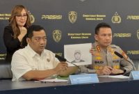 Polda Metro Jaya mengungkap sketsa wajah terduga pengeroyok Bambang Setiyawan hingga tewas saat kericuhan di Pejompongan. Foto: Ist.