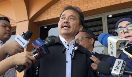 Roy Suryo Menang Sebagian