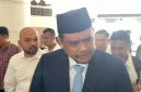 Gubernur Sumut Bobby Afif Nasution di Kantor Gubernur Sumut, Jumat (9/10/2026). Tanggapi santai putusan MK soal ijazah Gibran, sebut sarjana dan ajak fokus kesejahteraan rakyat. Foto: Ist.