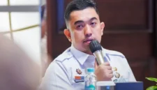 Pj Sekda Kota Medan Erfin Fachrurrazi menegaskan komitmen Pemko Medan dalam memperkuat pengawasan digital berbasis E-Audit guna menciptakan tata kelola pengadaan barang dan jasa yang transparan dan akuntabel. Foto: Ist.
