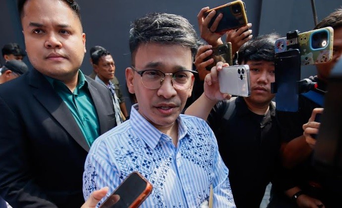 Ruben Onsu melaporkan dugaan pencemaran nama baik dan fitnah melalui unggahan Instagram ke Polda Metro Jaya pada Minggu (11/10/2026). Polisi masih mendalami laporan tersebut dan memeriksa bukti digital yang diserahkan pelapor. Foto: Ist.