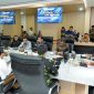Rapat monitoring dan evaluasi percepatan pembangunan huntap pascabencana yang digelar di ruang rapat Kantor Gubernur Sumut, Jumat (9/10/2026). Foto: Ist.