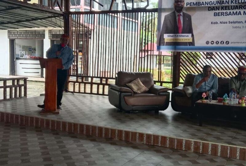 Sosialisasi program pembangunan keluarga dan Keluarga Berencana di Walo Green Hall, Telukdalam, Nias Selatan, Sabtu (03/10/2026). Foto: Ist.