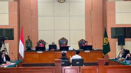 Andi Azwan saat memberikan keterangan di persidangan PN Jakarta Timur, Kamis (15/10/2026). Foto: Ist.