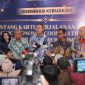 Dirjen Imigrasi Hendarsam Marantoko memberikan keterangan perjalanan luar negeri Nusron Wahid, Selasa (20/10/2026). Foto: Ist.