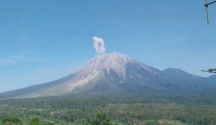 Gunung Semeru
