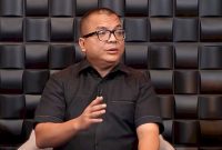 Mantan Wamenkumham Denny Indrayana mendesak Presiden Prabowo sampaikan sikap resmi soal putusan MK terkait ijazah Wapres Gibran. Foto: Ist.