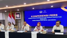 Konferensi pers bersama Kementerian Imigrasi dan Pemasyarakatan (Imipas) dan Ombudsman RI terkait penindakan dugaan keterlibatan pegawai serta penyimpangan di lingkungan pemasyarakatan, Senin (5/10/2026). Foto: Ist.